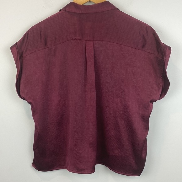 Banana Republic • dolman rolled sleeve button front shirt - Picture 2 of 9